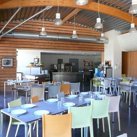 Auberge De Jeunesse Hi Grenoble Échirolles Eksteriør bilde